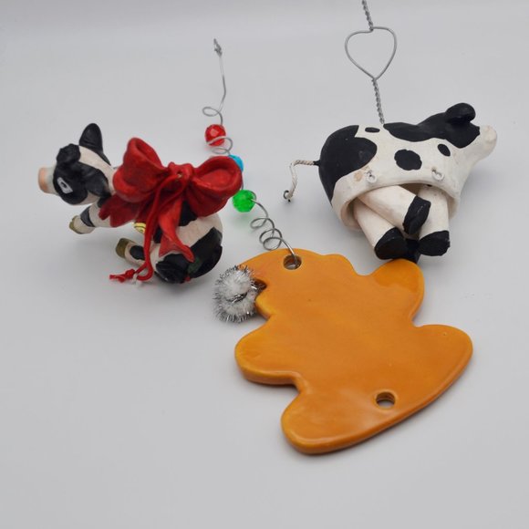 Set of 3 Cow Christmas Tree Vintage Ornaments Wood, Porcelain, Ceramic - Picture 3 of 11
